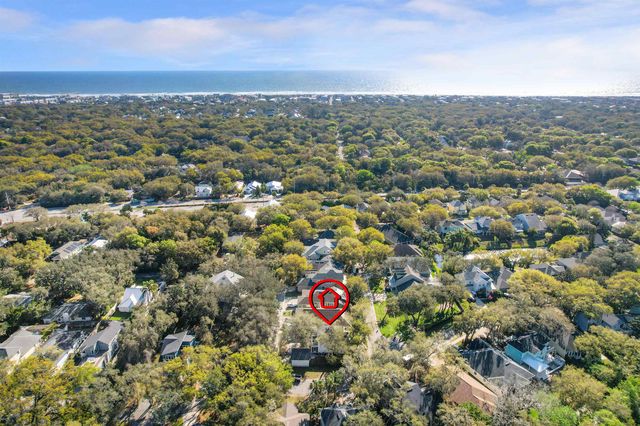 996 Saltwater Cir, St Augustine, FL 32080