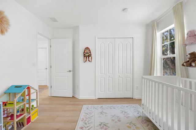 996 Saltwater Cir, St Augustine, FL 32080