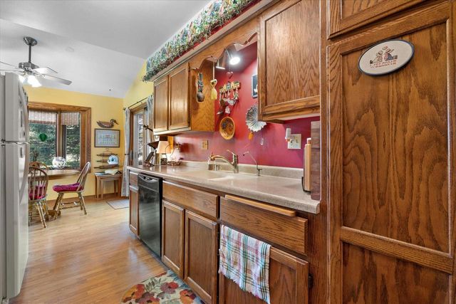226 Corby DRIVE, North Prairie, WI 53153