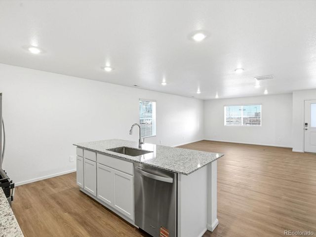 21247 E 65th Avenue, Aurora, CO 80019