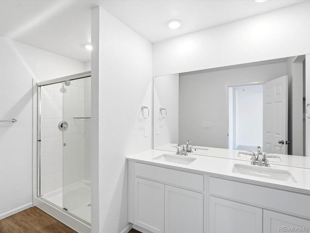 21247 E 65th Avenue, Aurora, CO 80019