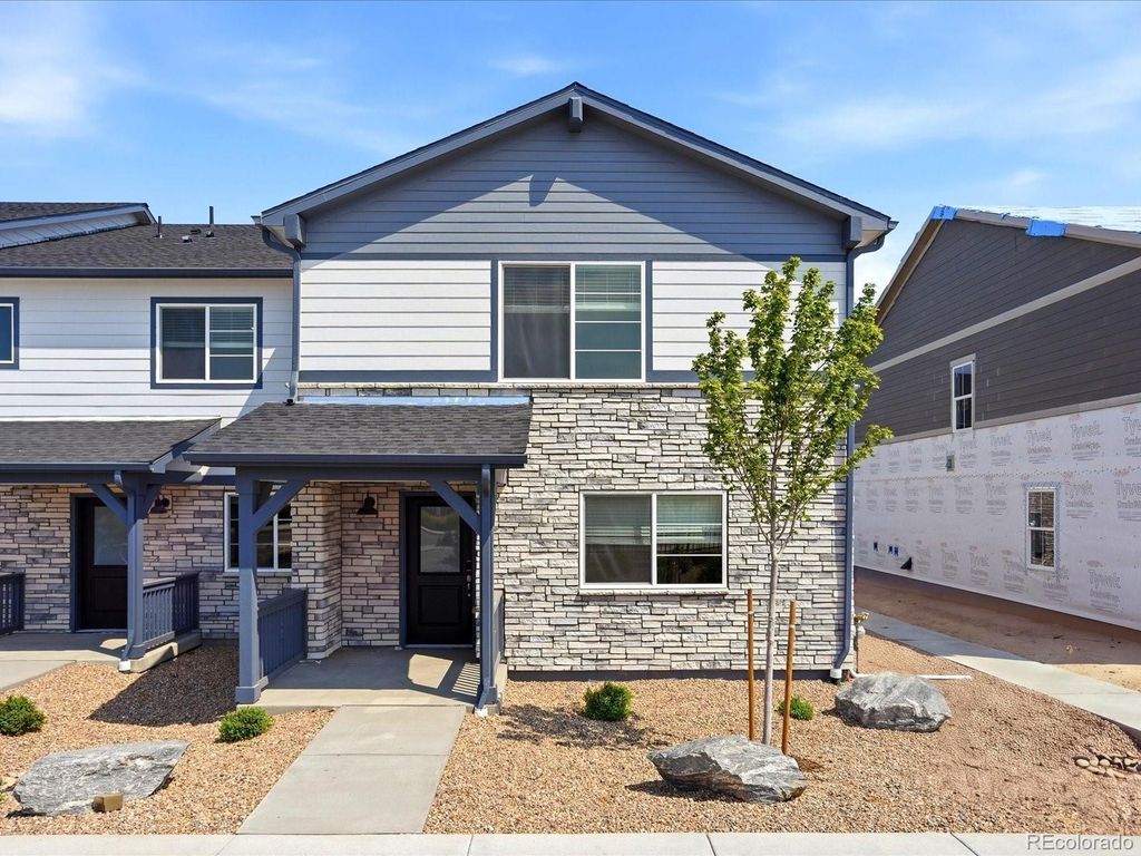 21247 E 65th Avenue, Aurora, CO 80019