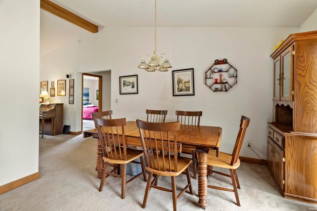 616 W Berry Avenue, Upland, IN 46989