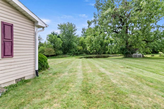 616 W Berry Avenue, Upland, IN 46989