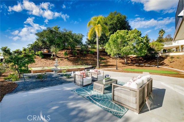 1941 N Onyx, Walnut, CA 91789