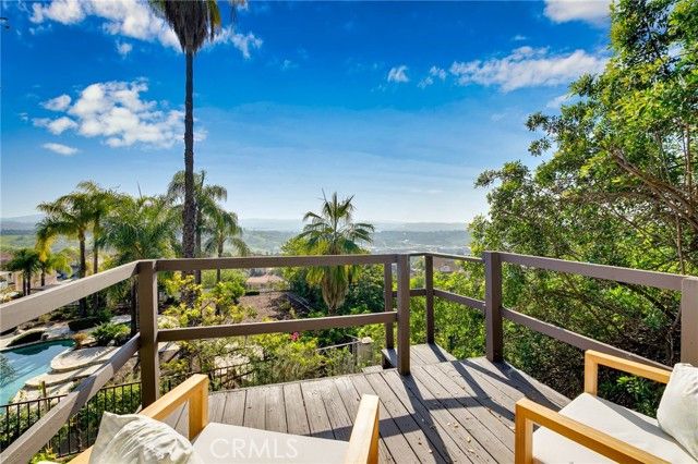 1941 N Onyx, Walnut, CA 91789