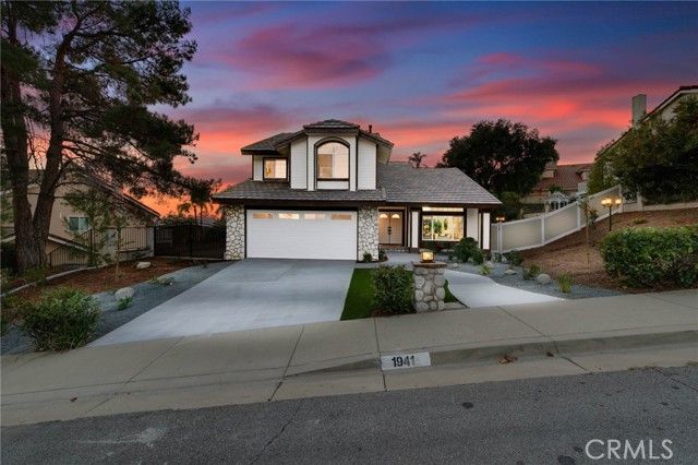 1941 N Onyx, Walnut, CA 91789