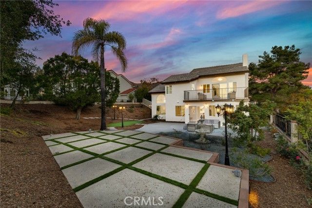 1941 N Onyx, Walnut, CA 91789