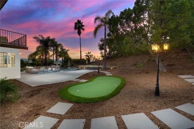 1941 N Onyx, Walnut, CA 91789