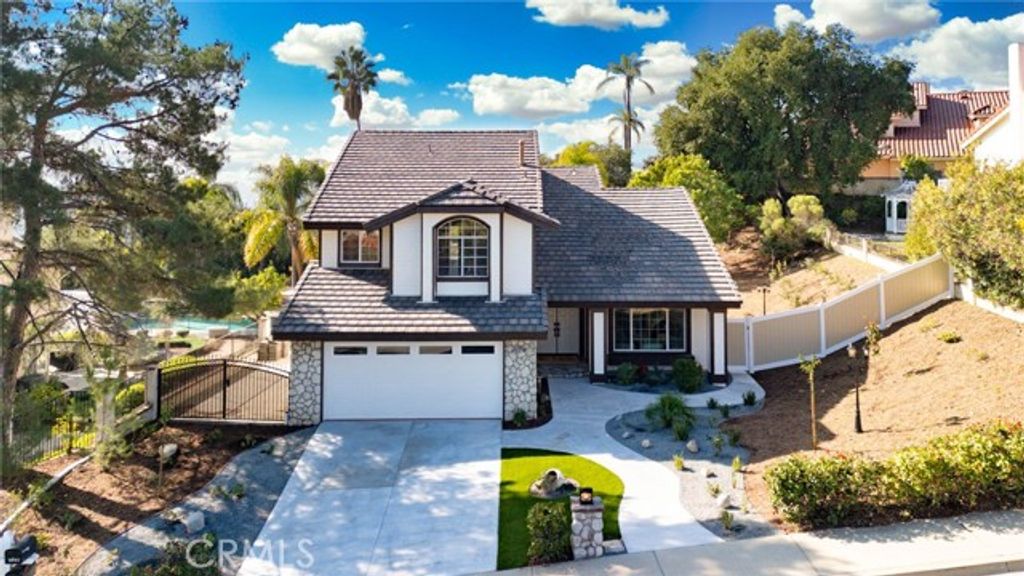 1941 N Onyx, Walnut, CA 91789