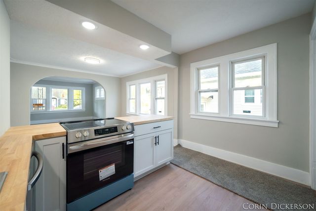 1168 E Apple Avenue, Muskegon, MI 49442