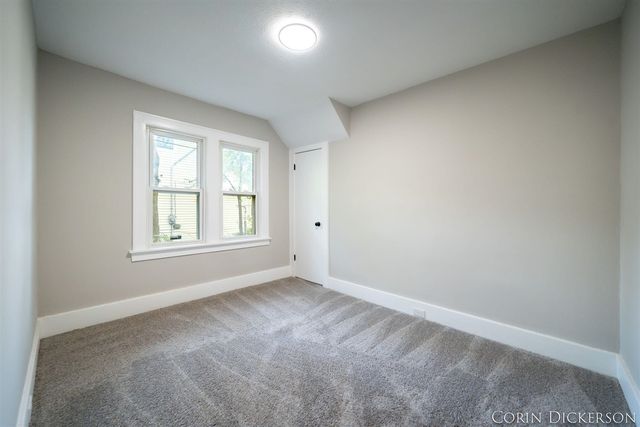 1168 E Apple Avenue, Muskegon, MI 49442