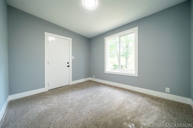 1168 E Apple Avenue, Muskegon, MI 49442