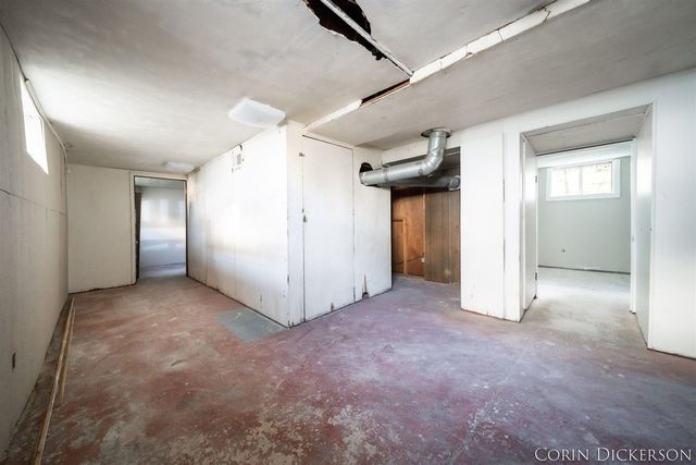 1168 E Apple Avenue, Muskegon, MI 49442