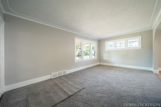 1168 E Apple Avenue, Muskegon, MI 49442