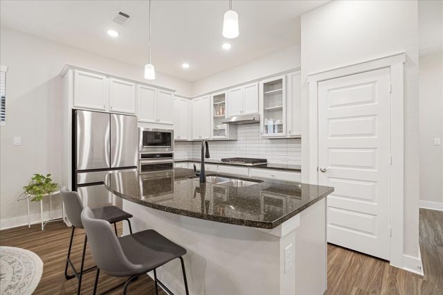 15156 Parkland Canyon Drive, Cypress, TX 77433