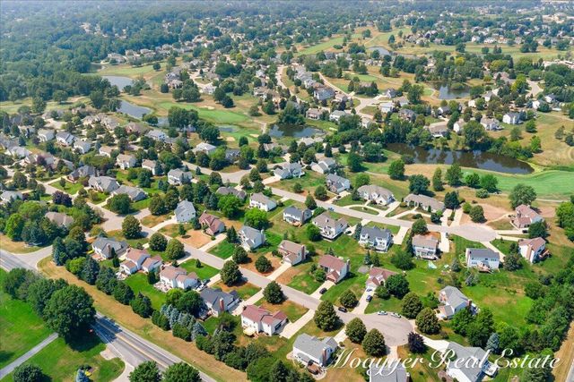 1518 Crystal Valley Court SE, Caledonia, MI 49316