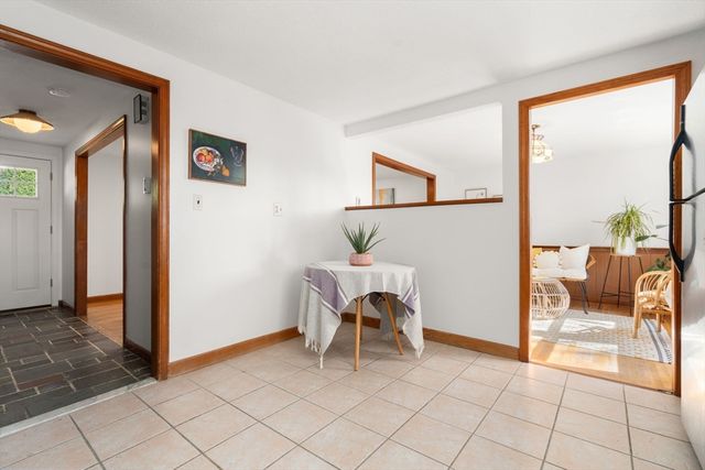 392 Poplar St, Boston, MA 02131
