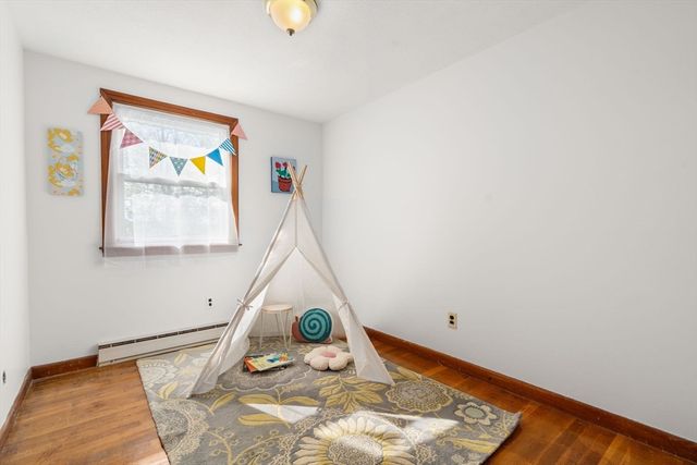 392 Poplar St, Boston, MA 02131