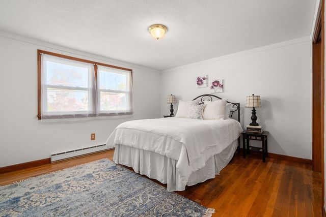 392 Poplar St, Boston, MA 02131