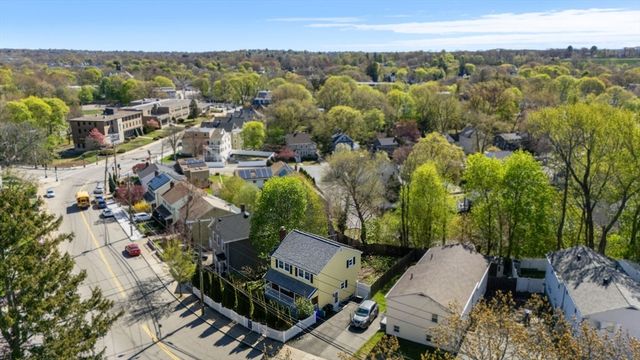 392 Poplar St, Boston, MA 02131