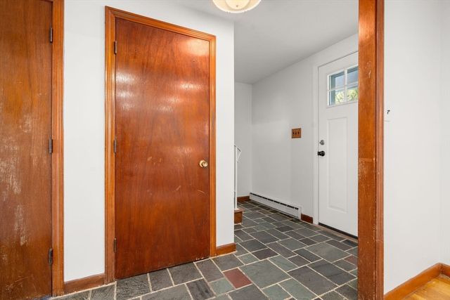 392 Poplar St, Boston, MA 02131