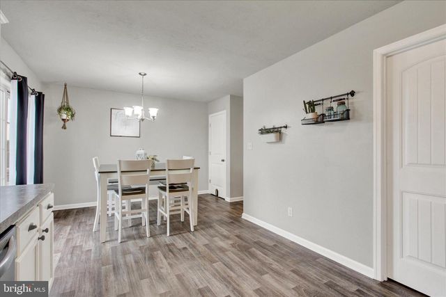21 STAR DR, Hanover, PA 17331