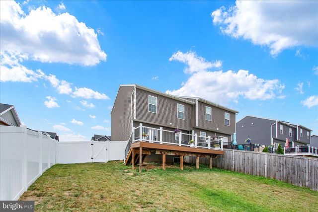 21 STAR DR, Hanover, PA 17331