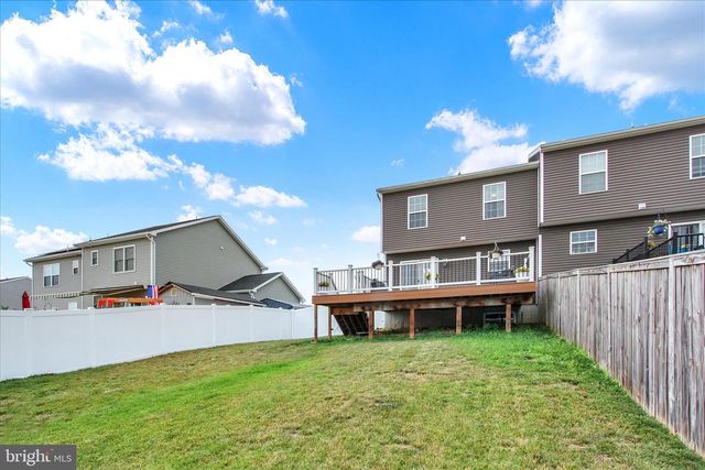 21 STAR DR, Hanover, PA 17331