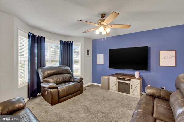 21 STAR DR, Hanover, PA 17331