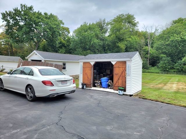 166 Harvard St, Quincy, MA 02170