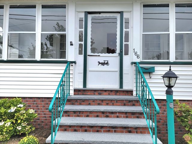 166 Harvard St, Quincy, MA 02170