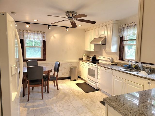 166 Harvard St, Quincy, MA 02170