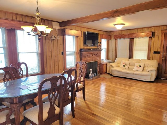 166 Harvard St, Quincy, MA 02170