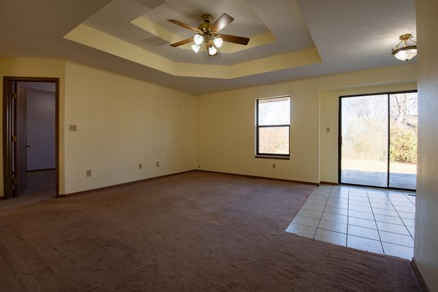 2279 W Roxbury Street, Springfield, MO 65807