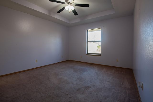 2279 W Roxbury Street, Springfield, MO 65807