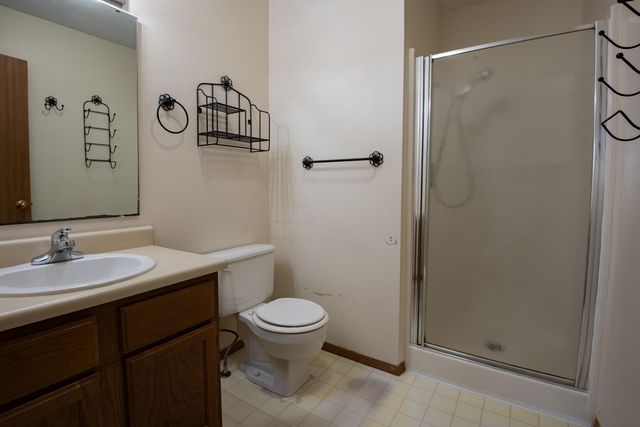 2279 W Roxbury Street, Springfield, MO 65807