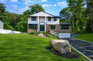 50 Orchard Drive, Northport, NY 11768
