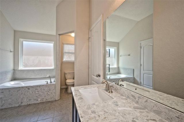 5106 Eagle Falls Lane, Brookshire, TX 77423