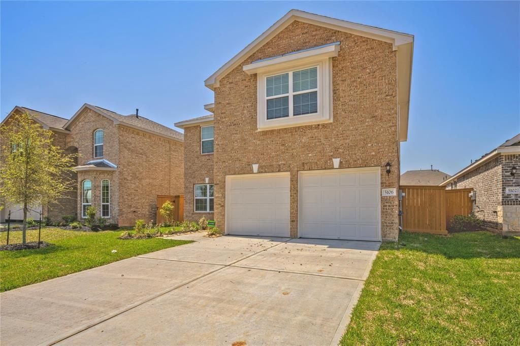 5106 Eagle Falls Lane, Brookshire, TX 77423