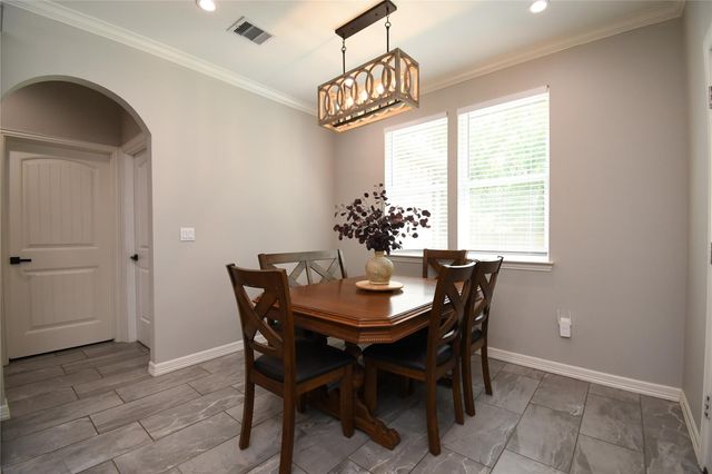 2406 Hummingbird Street, New Caney, TX 77357