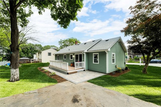 65 Harrop Avenue, Warwick, RI 02886