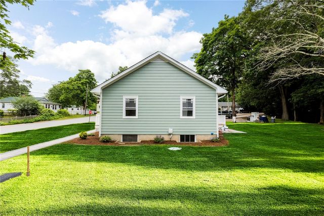 65 Harrop Avenue, Warwick, RI 02886