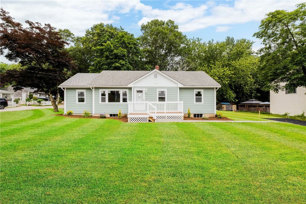 65 Harrop Avenue, Warwick, RI 02886