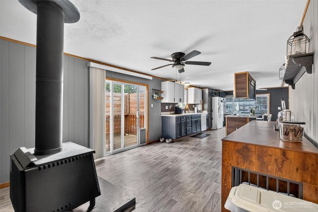 17128 Kinnikinnick Ct SE, Yelm, WA 98597