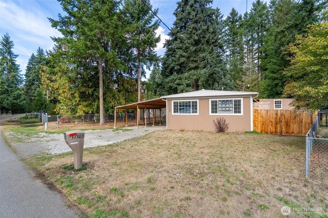 17128 Kinnikinnick Ct SE, Yelm, WA 98597