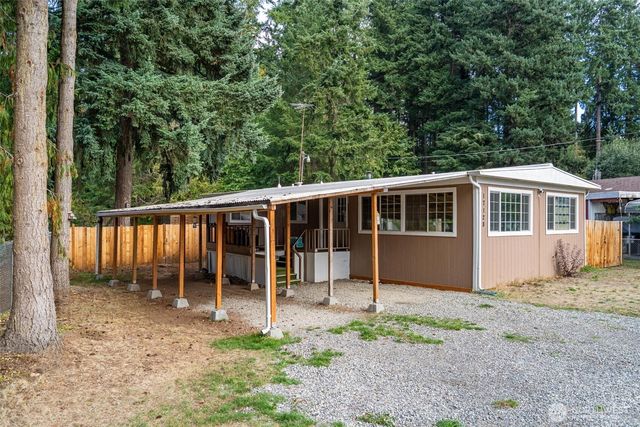 17128 Kinnikinnick Ct SE, Yelm, WA 98597