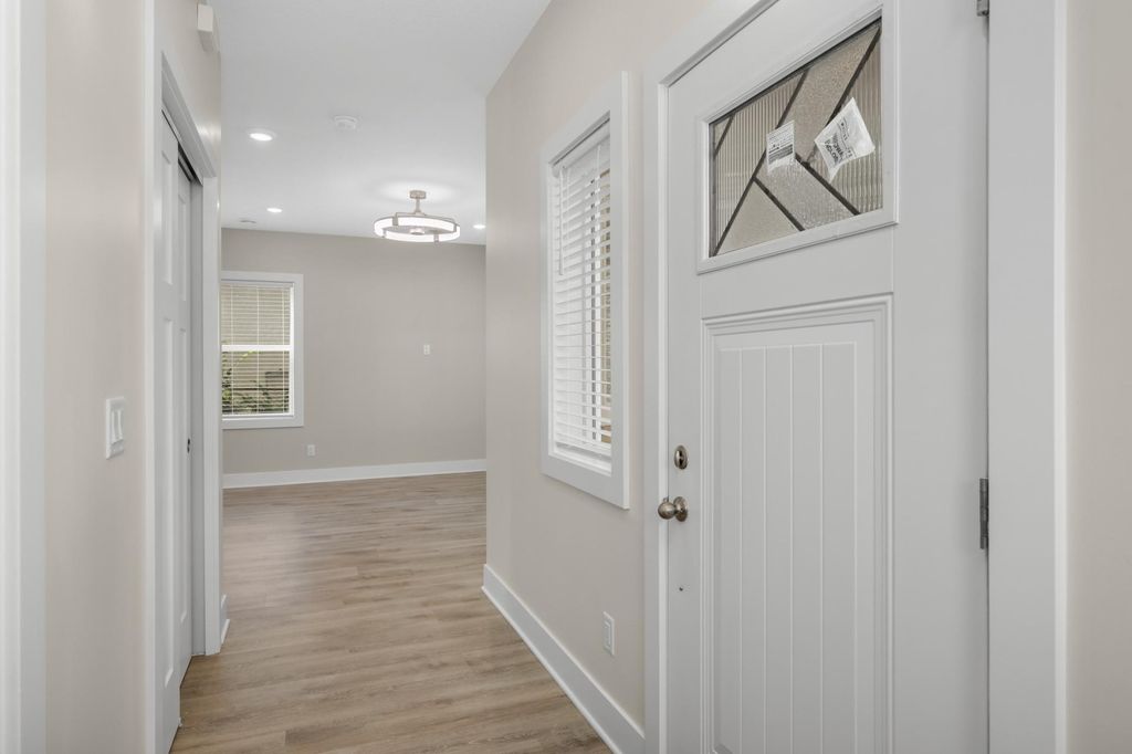 3326 Thomas Avenue N, Minneapolis, MN 55412 — photo 3