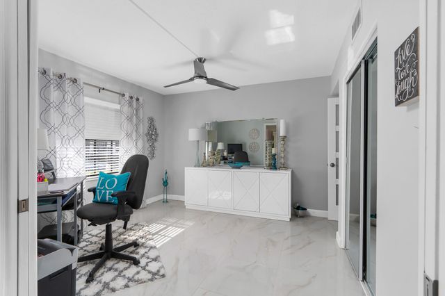 130 CYPRESS CLUB Drive 306, Pompano Beach, FL 33060