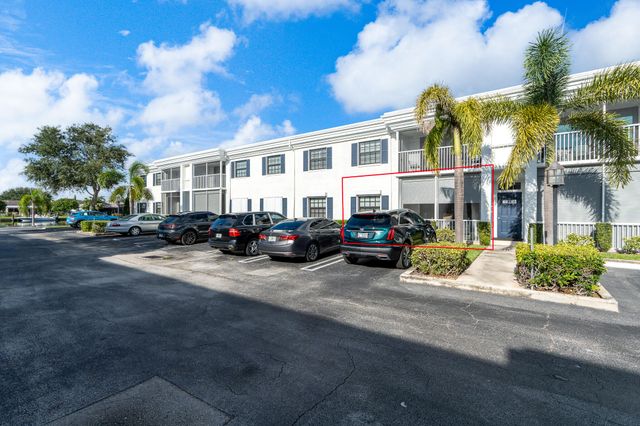 130 CYPRESS CLUB Drive 306, Pompano Beach, FL 33060